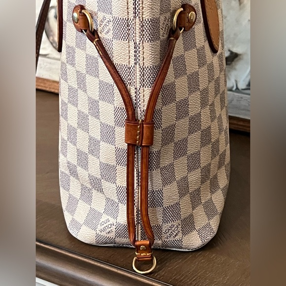 🌟🌟SOLD!🌟 Authentic Louis Vuitton Neverfull PM Damier Azur - Picture 9 of 16